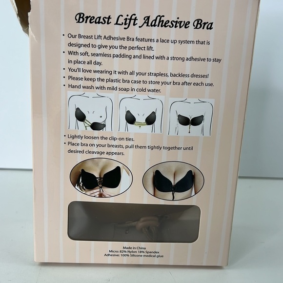 New in Box Breast Lift Adhesive Bra - Picture 2 of 6